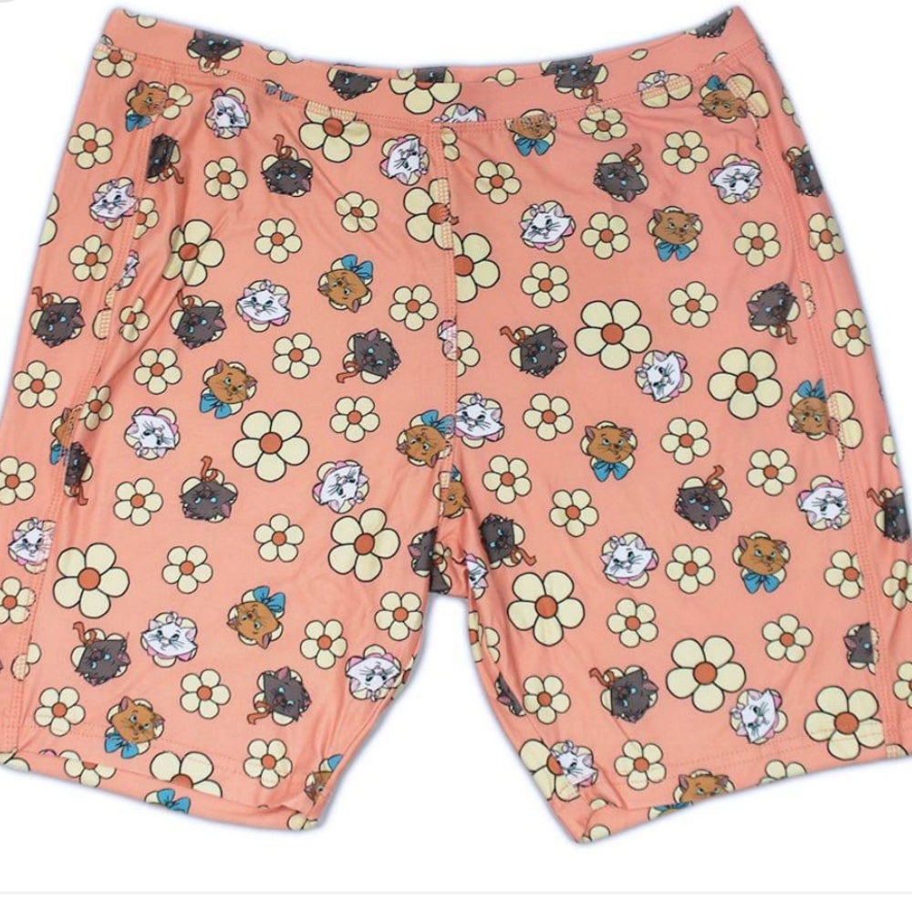 Disney Aristocats Orange Casual Shorts Vibrant Pattern